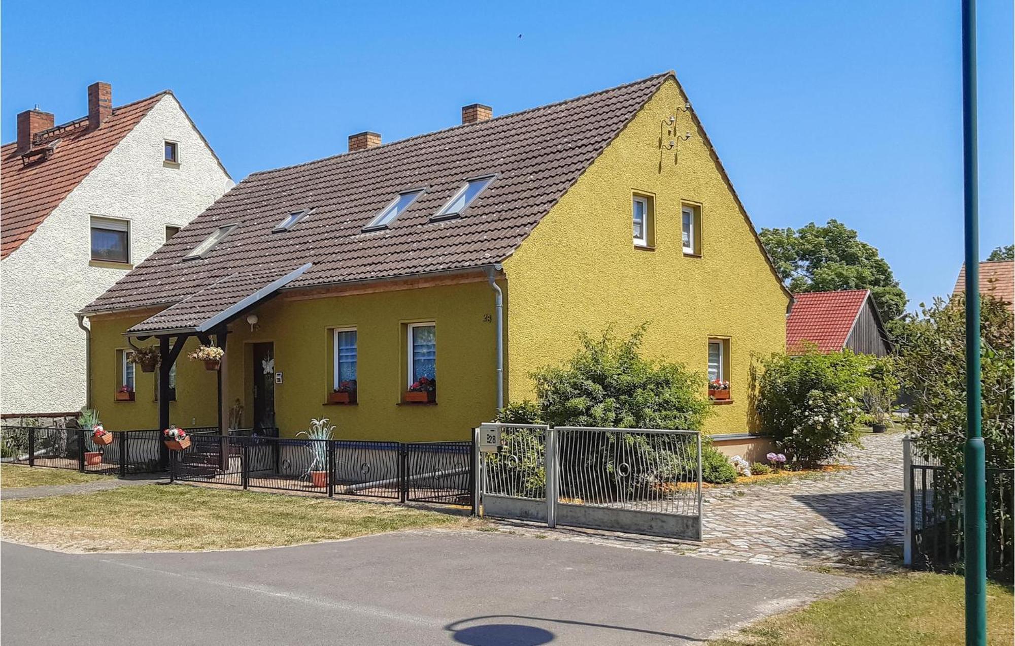 Nice Home In Neu Zauche Ot Caminche With Wifi Caminchen Kültér fotó