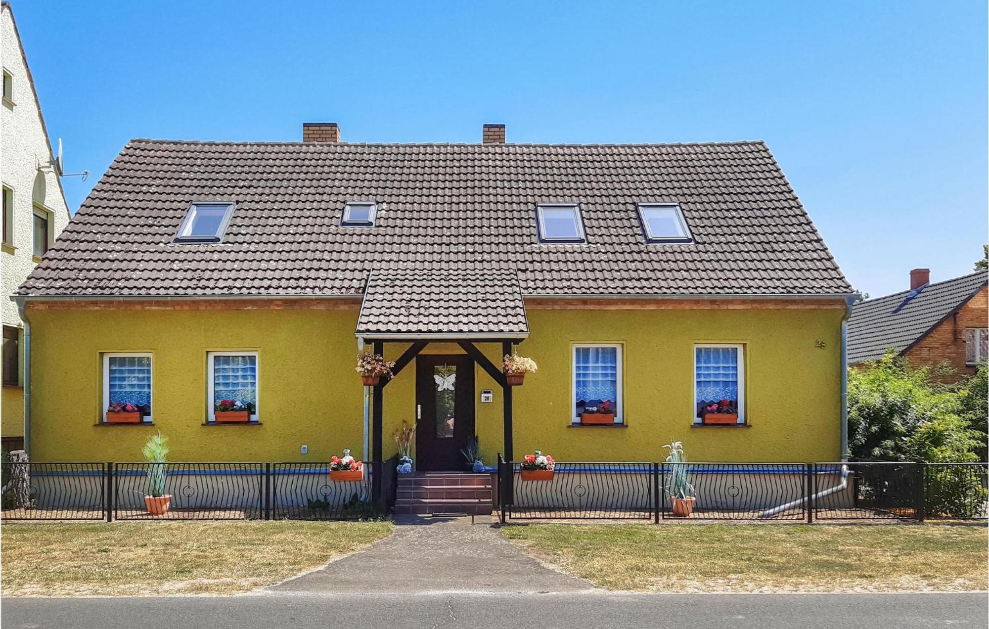 Nice Home In Neu Zauche Ot Caminche With Wifi Caminchen Kültér fotó